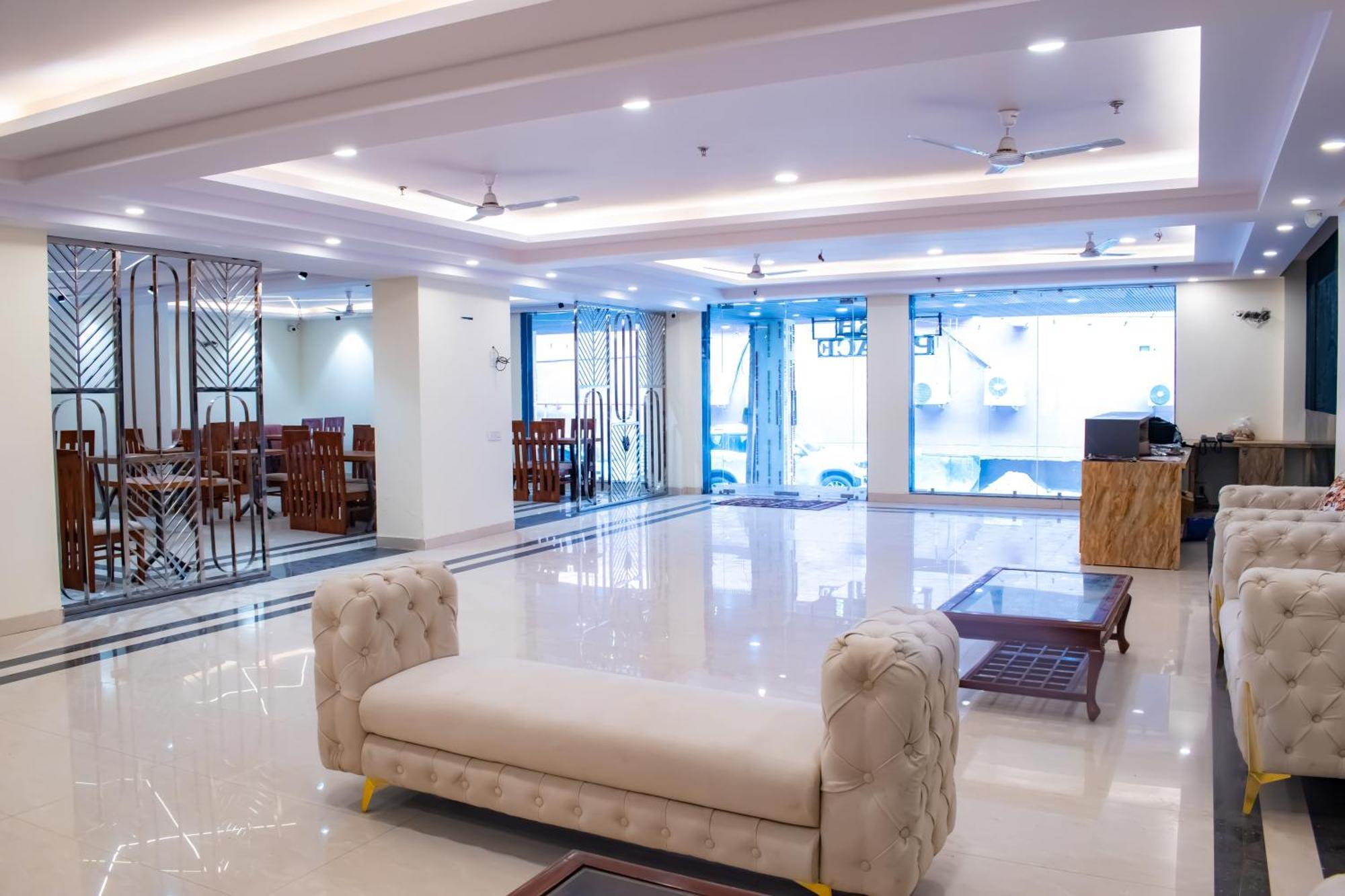 Hotel Yash Palace Near Igi Airport New Delhi Luaran gambar